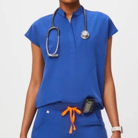 Figs Rafaela Scrub Top - Picture 5 of 7